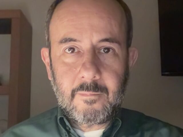 Chavira Luis